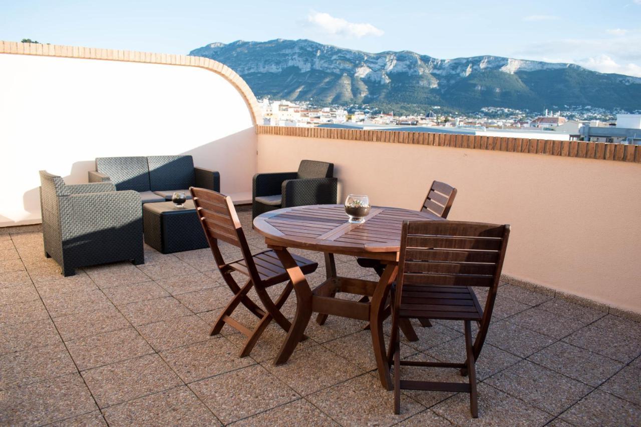 Atico Con Vistas Al Castillo Al Lado Del Mar เดเนีย ภายนอก รูปภาพ
