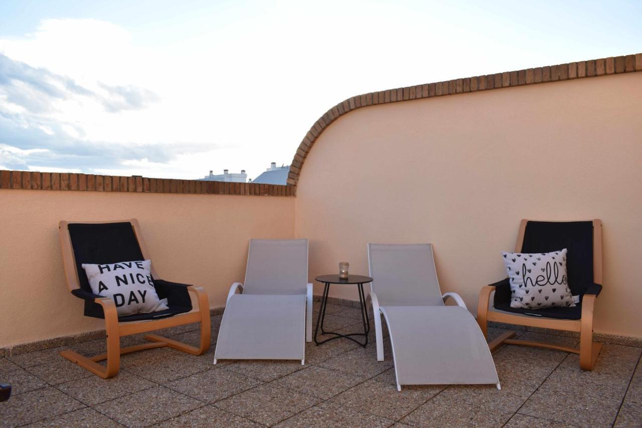 Atico Con Vistas Al Castillo Al Lado Del Mar เดเนีย ภายนอก รูปภาพ